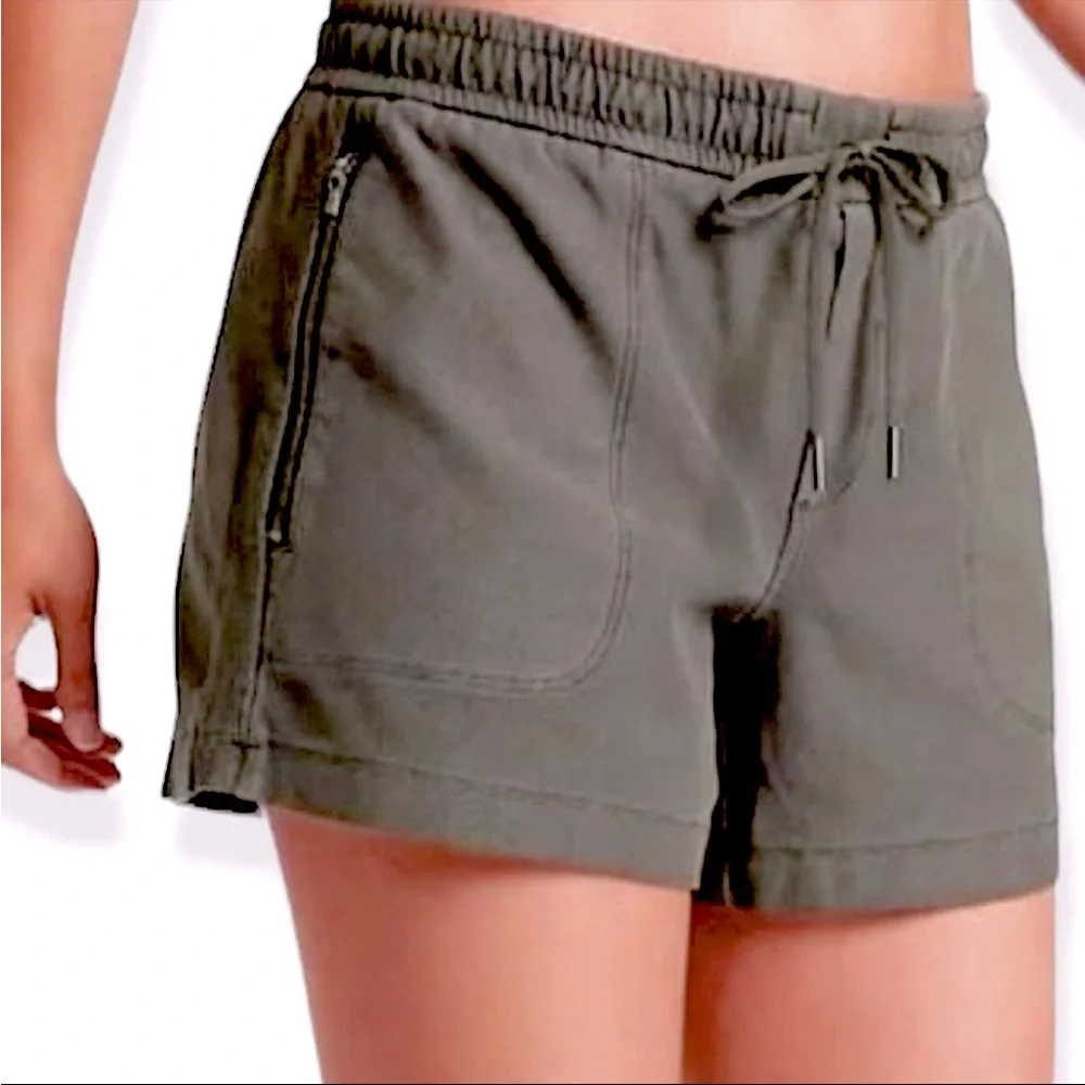 Athleta Farallon Shorts - Picture 1 of 8